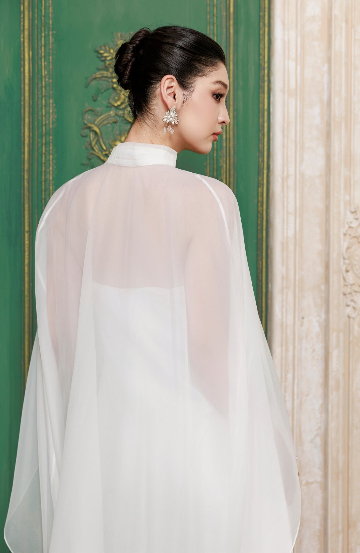 Sotto Voce in Ivory, view 8