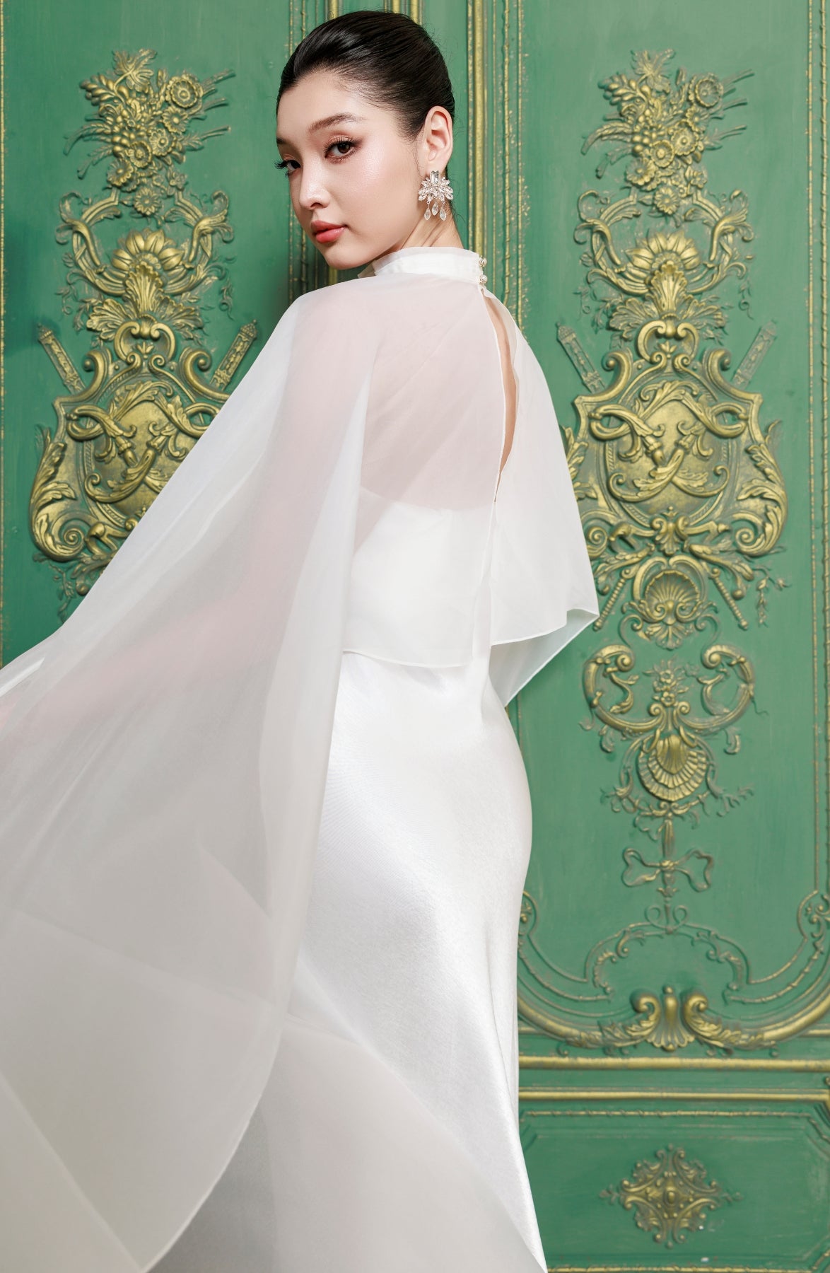 Sotto Voce in Ivory, view 24