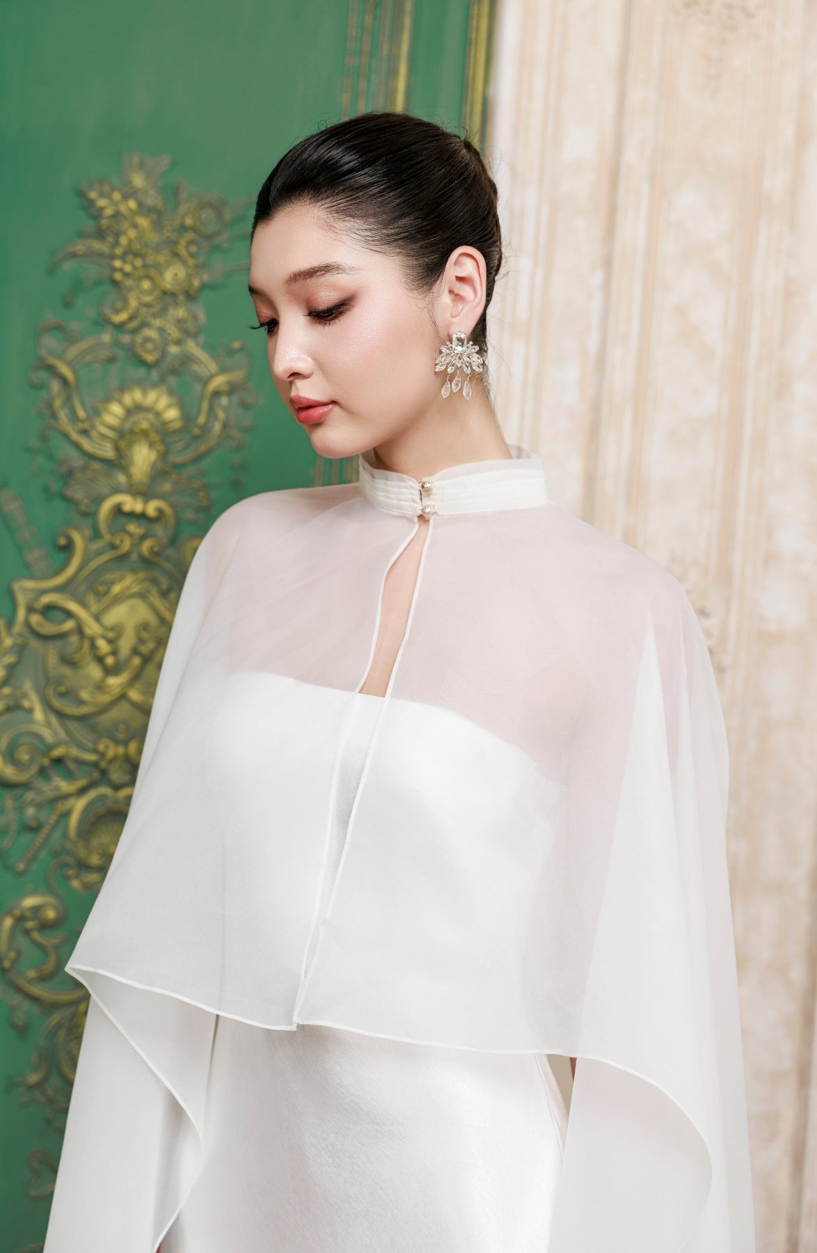 Sotto Voce in Ivory, view 7