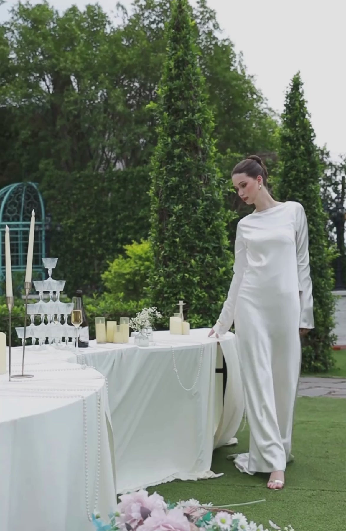 A Cappella Dress in Ivory, video 2